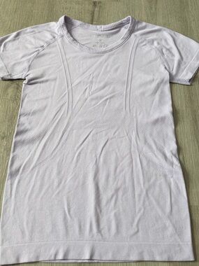 Barn Babe Equestrian Short Sleeve Riding Shirt or Athletic Top– Size Small